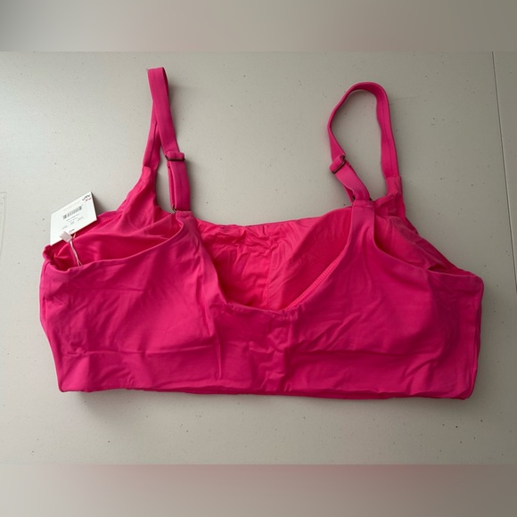Andie Swim The Maui Top in Pink Size XXXL Adjustable Straps Padded Plus Size - Picture 3 of 6